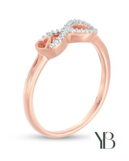 Anillo de corazón e infinito con detalles de Diamantes. Elaborado en plata y con chapa de oro rosado de 14K